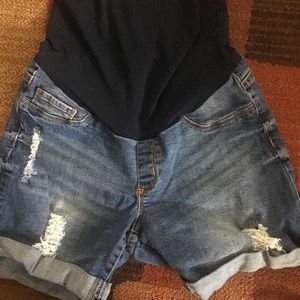 S.O.N.G Maternity Jean Shorts Size M